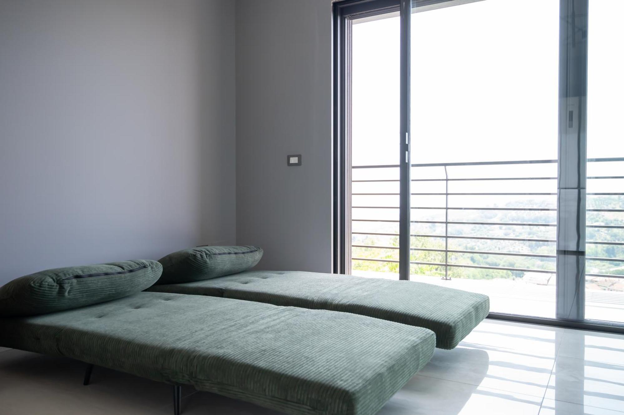 Casa Vista Mare E Colline A Montesilvano Colle ภายนอก รูปภาพ